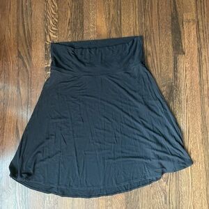 Gap black maternity skirt